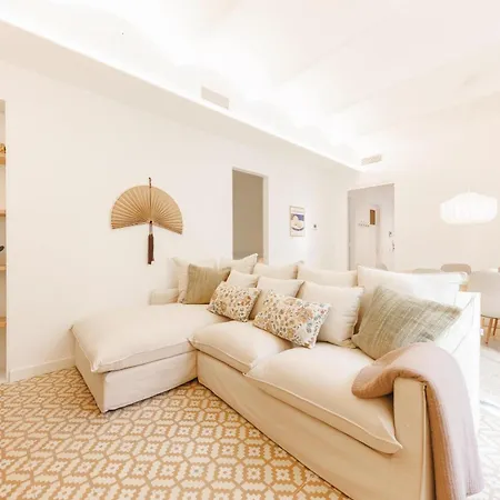 Bravissimo Santa Clara 53, 3-bedroom Near Placa Independencia Apartment