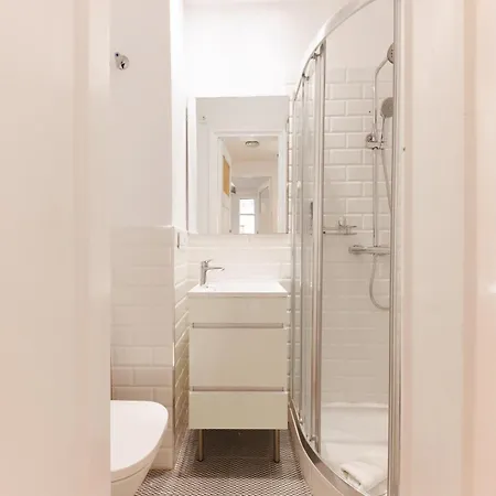 Bravissimo Santa Clara 53, 3-bedroom Near Placa Independencia Apartment Girona