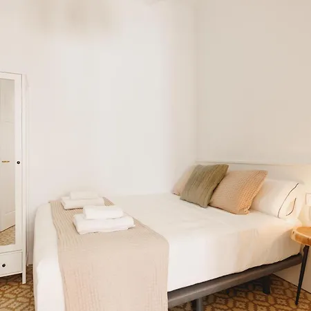 Bravissimo Santa Clara 53, 3-bedroom Near Placa Independencia Apartment