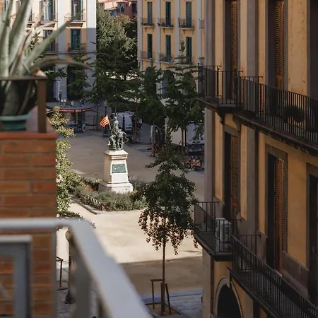 Apartment Bravissimo Santa Clara 53, 3-bedroom Near Placa Independencia Girona
